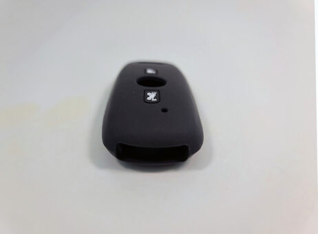 Side image of the Honda Goldwing/Tour Silicone Key Fob Protector
